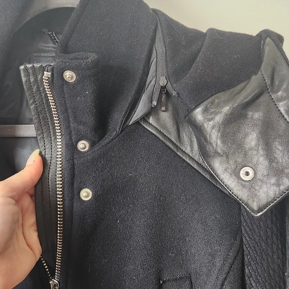 Andrew Marc Women's Black Utility Jacket - Picture 7 of 9